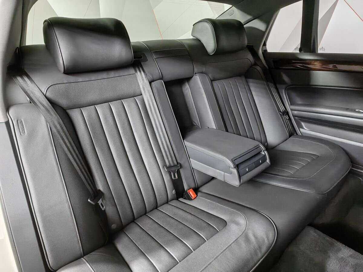 Купить Volkswagen Phaeton 4-Seater Long, 2014, 187 109 км, фото №13