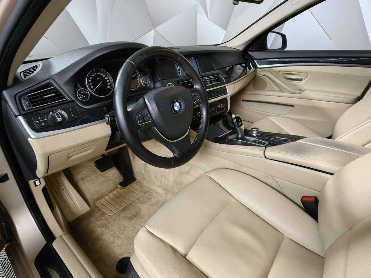 Купить BMW 5 серии 528i, 2011, 178 381 км, фото №14