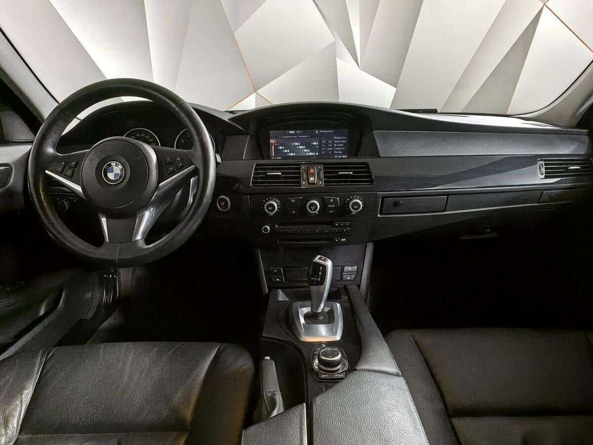 Купить BMW 5 серии 525xi, 2009, 137 061 км, фото №10