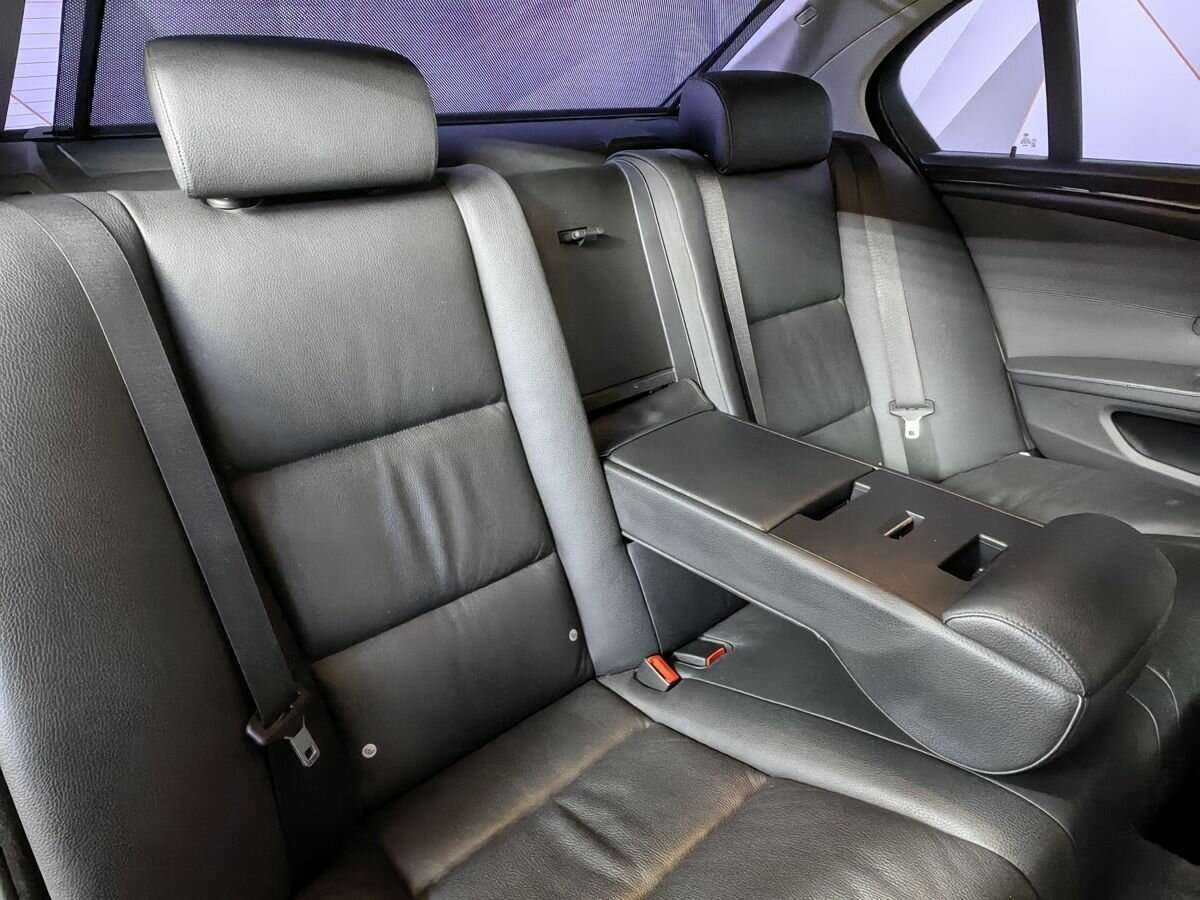 Купить BMW 5 серии 525xi, 2009, 137 061 км, фото №13