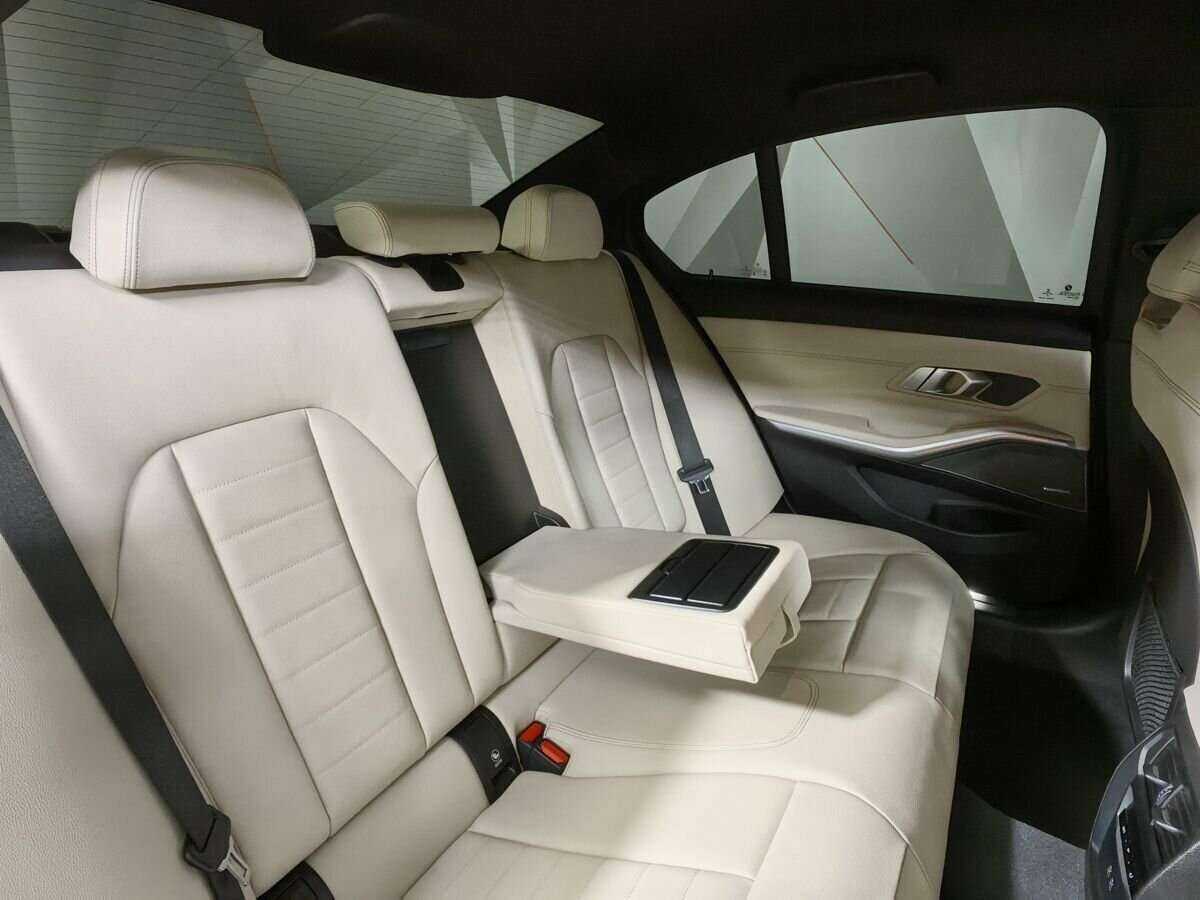 Купить BMW 3 серии 320d xDrive, 2021, 72 607 км, фото №13