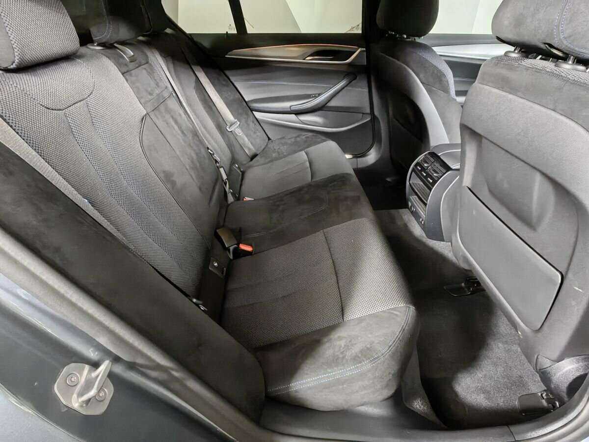 Купить BMW 5 серии 520d xDrive, 2020, 25 170 км, фото №10