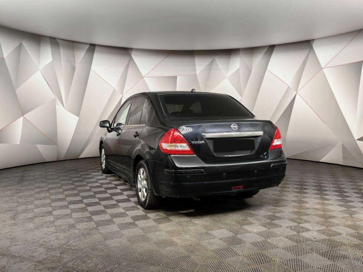 Купить Nissan Tiida, 2010, 299 325 км, фото №4