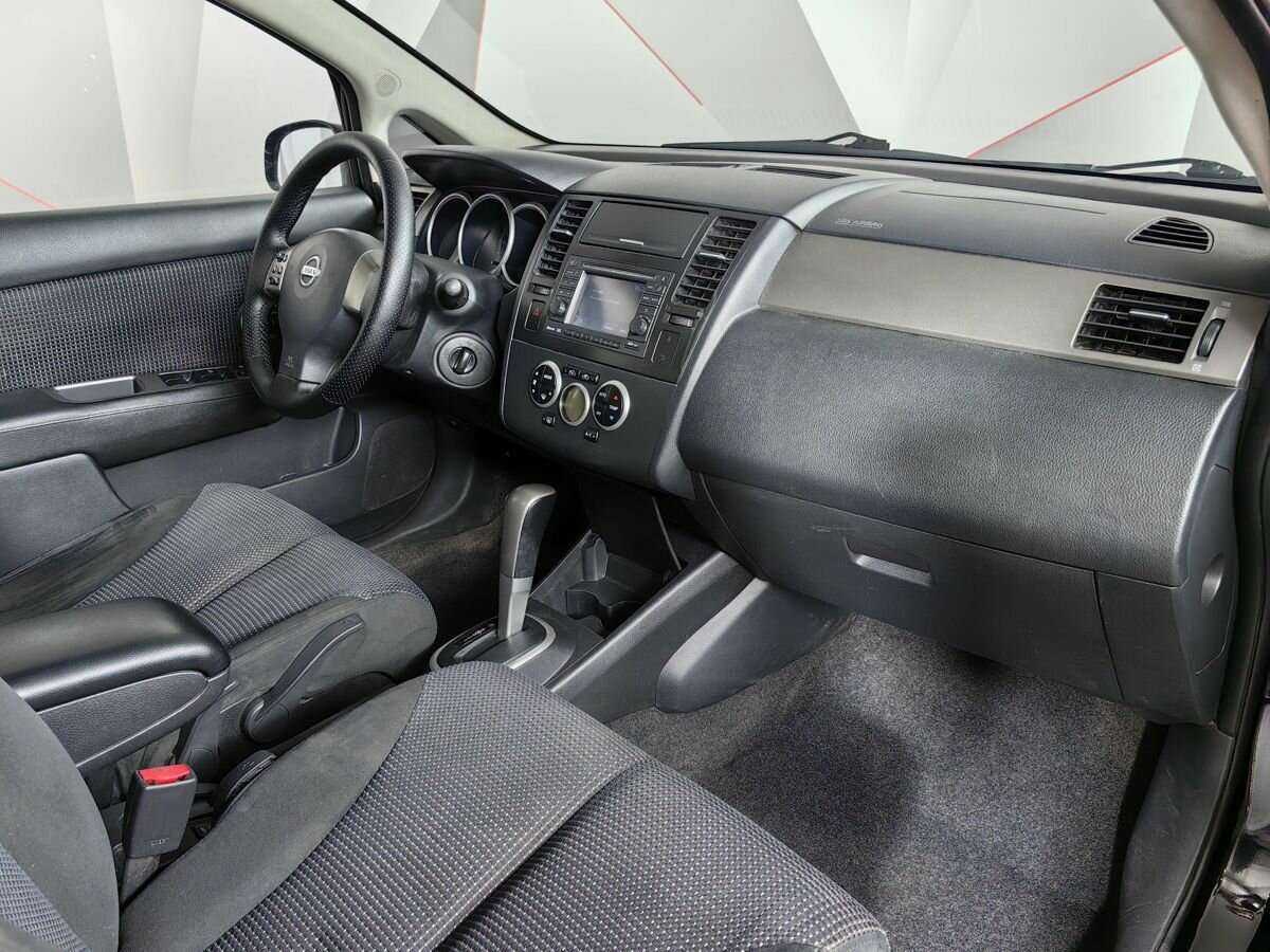 Купить Nissan Tiida, 2010, 299 325 км, фото №9