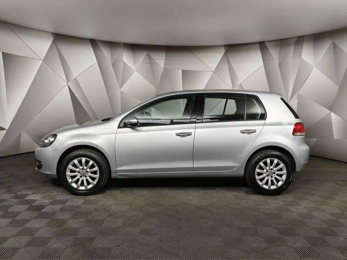 Купить Volkswagen Golf, 2010, 81 102 км, фото №5