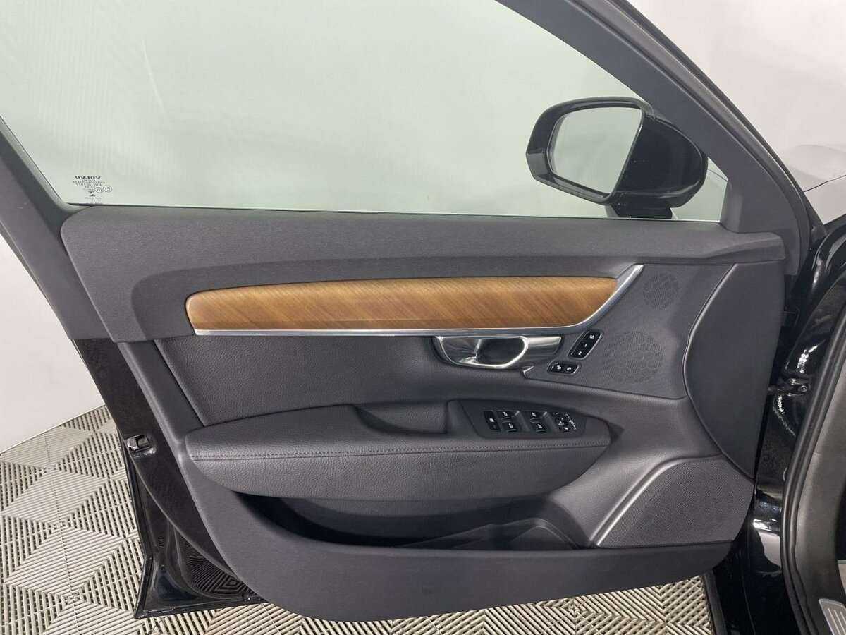 Купить Volvo S90, 2017, 62 179 км, фото №8