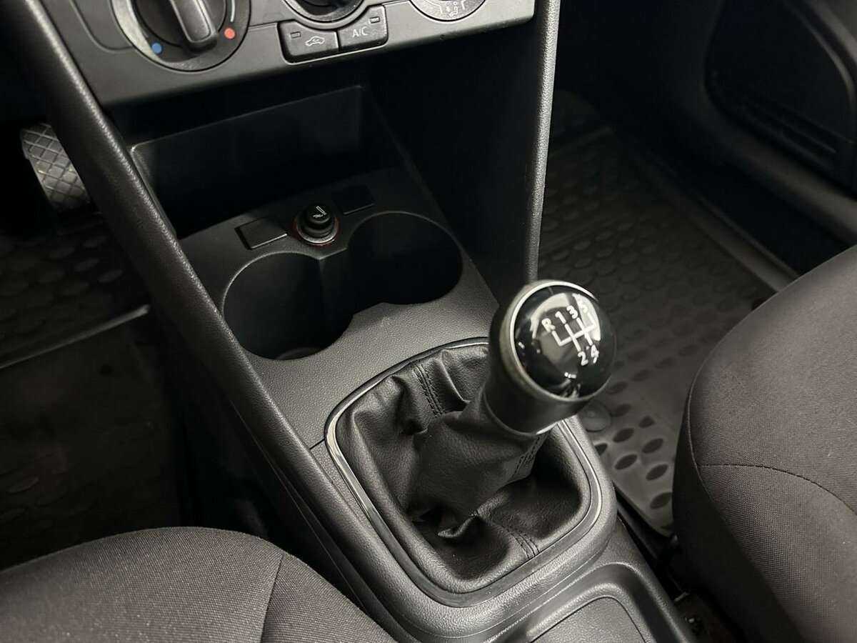 Купить Volkswagen Polo, 2016, 94 342 км, фото №13