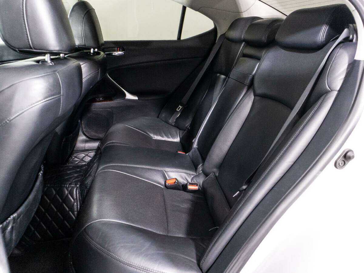 Купить Lexus IS 250, 2007, 260 556 км, фото №10
