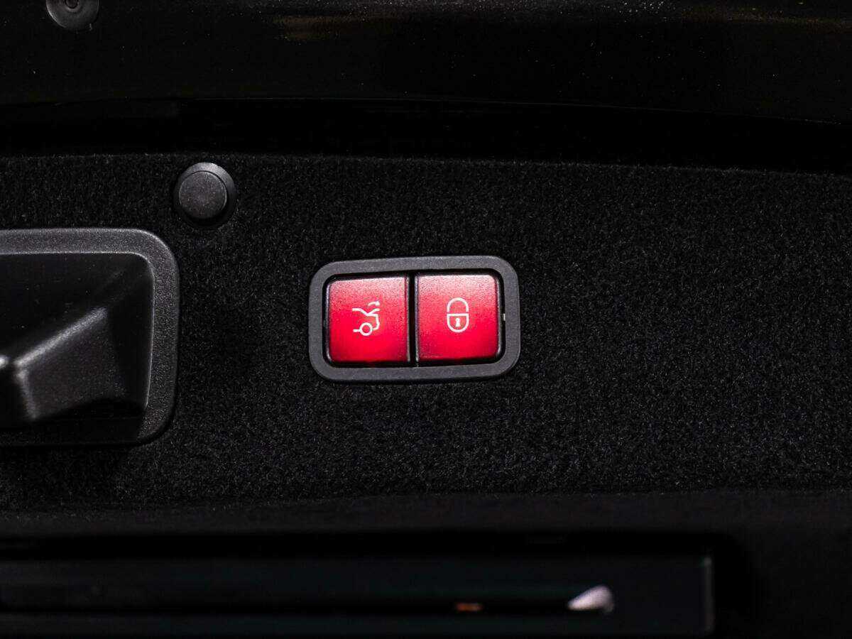 Купить Mercedes-Benz S-Класс AMG 63 AMG Long, 2015, 122 524 км, фото №15