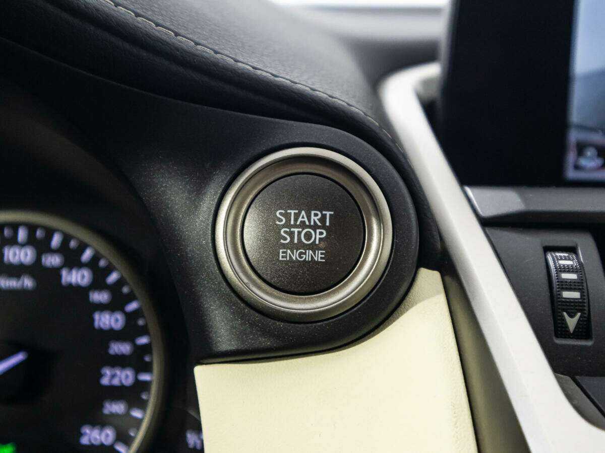 Купить Lexus NX 200, 2018, 121 828 км, фото №19