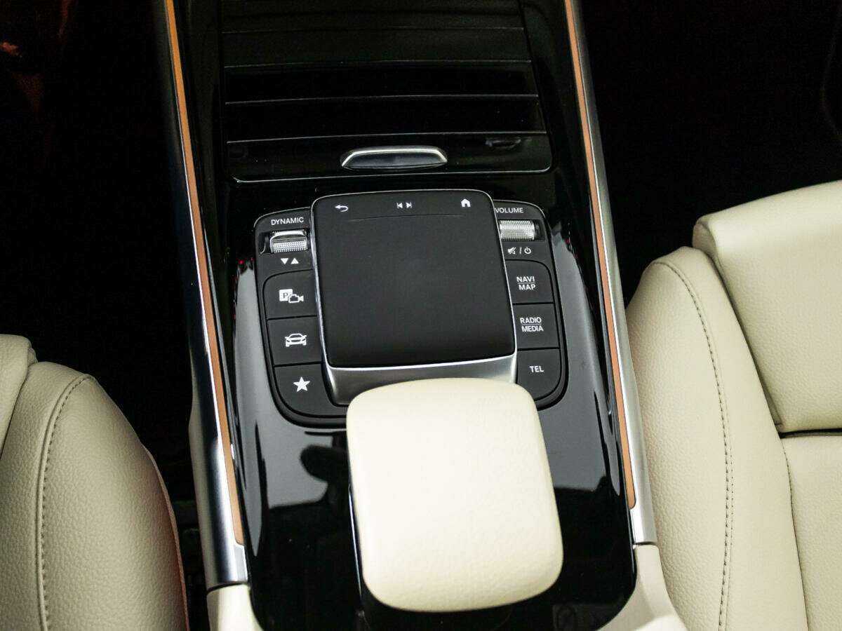 Купить Mercedes-Benz GLB 200 d, 2020, 52 159 км, фото №19