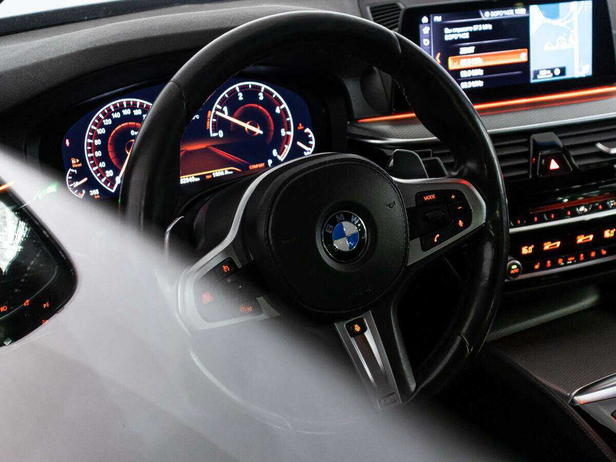 Купить BMW 5 серии 520d xDrive, 2018, 182 600 км, фото №20