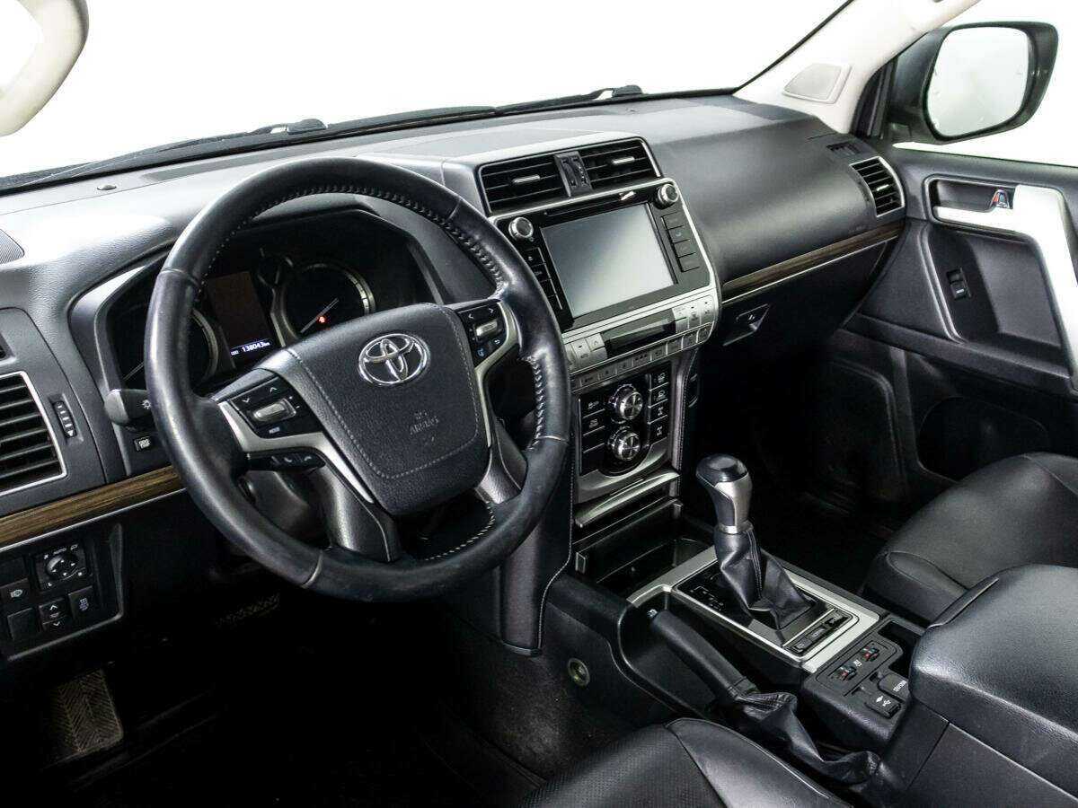 Купить Toyota Land Cruiser Prado, 2017, 137 978 км, фото №11