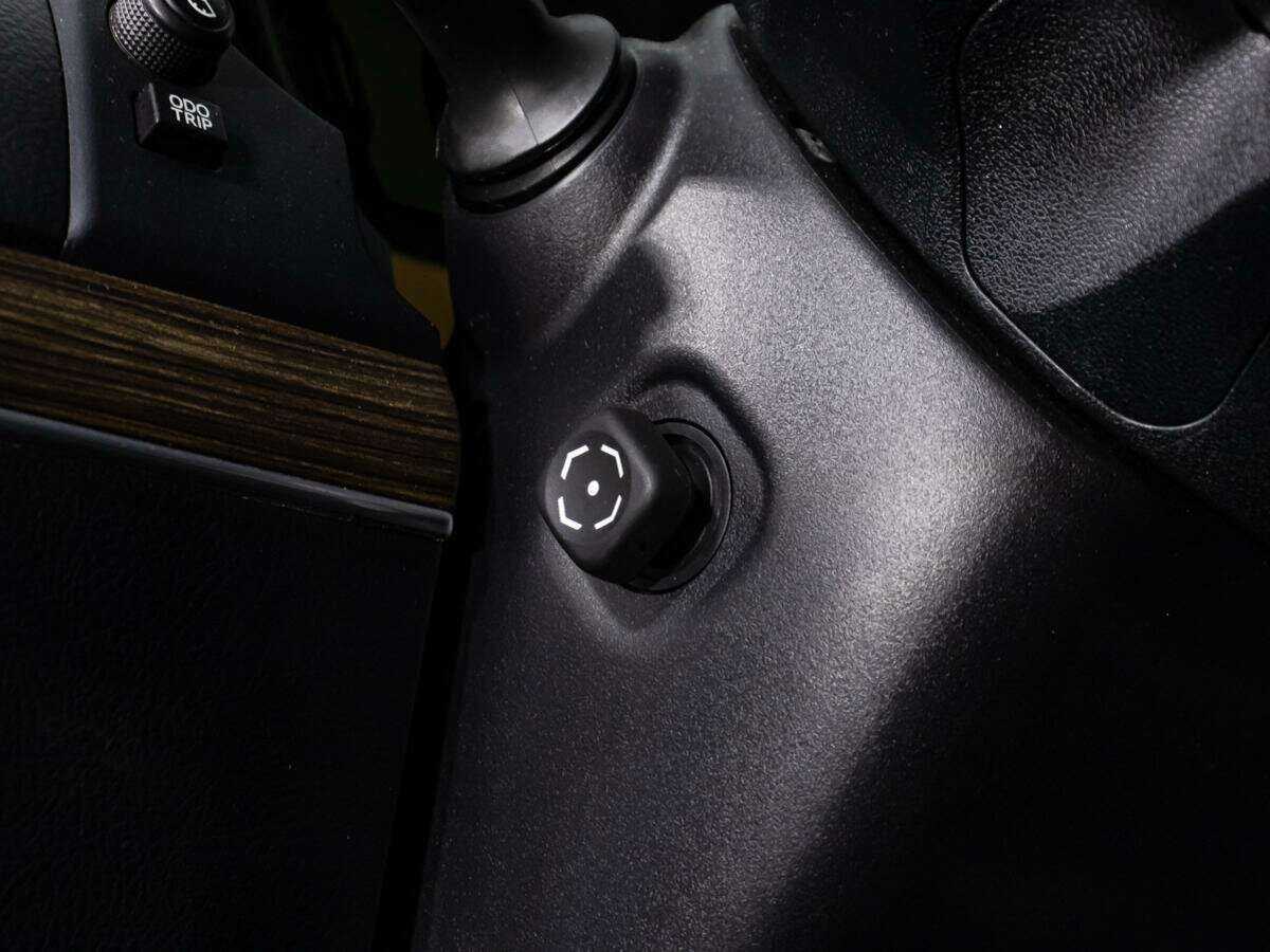 Купить Toyota Land Cruiser Prado, 2017, 137 978 км, фото №17