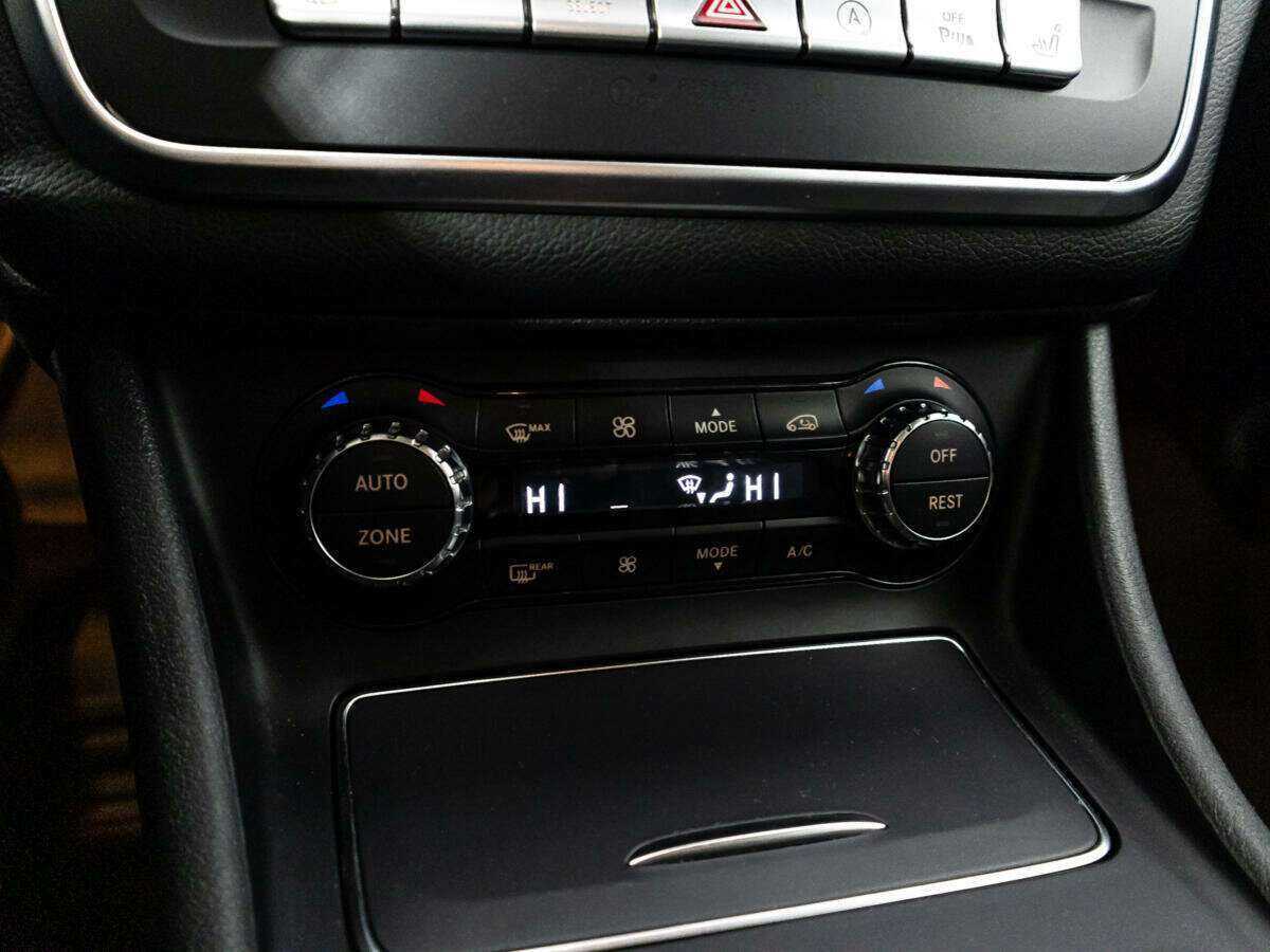 Купить Mercedes-Benz GLA 200, 2019, 100 283 км, фото №18