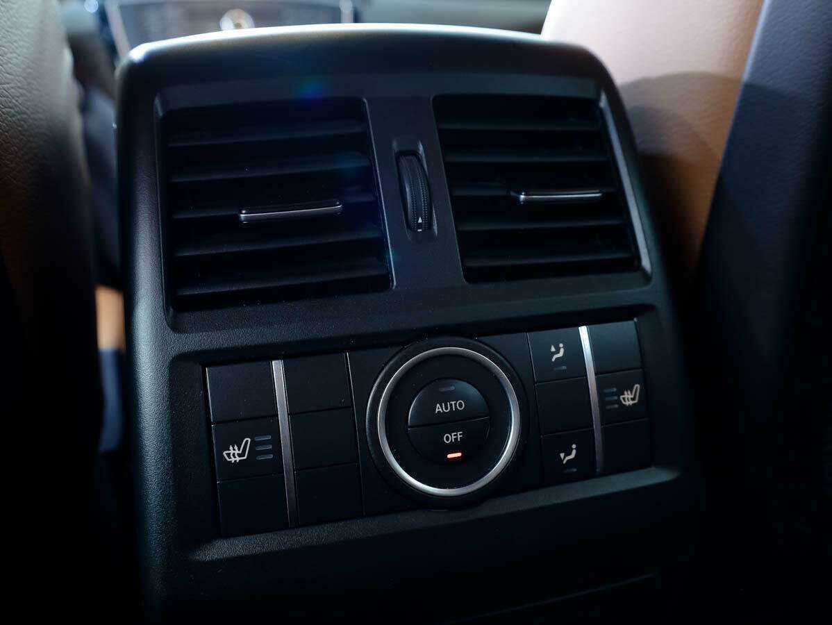 Купить Mercedes-Benz GLS 350 d, 2016, 54 805 км, фото №11