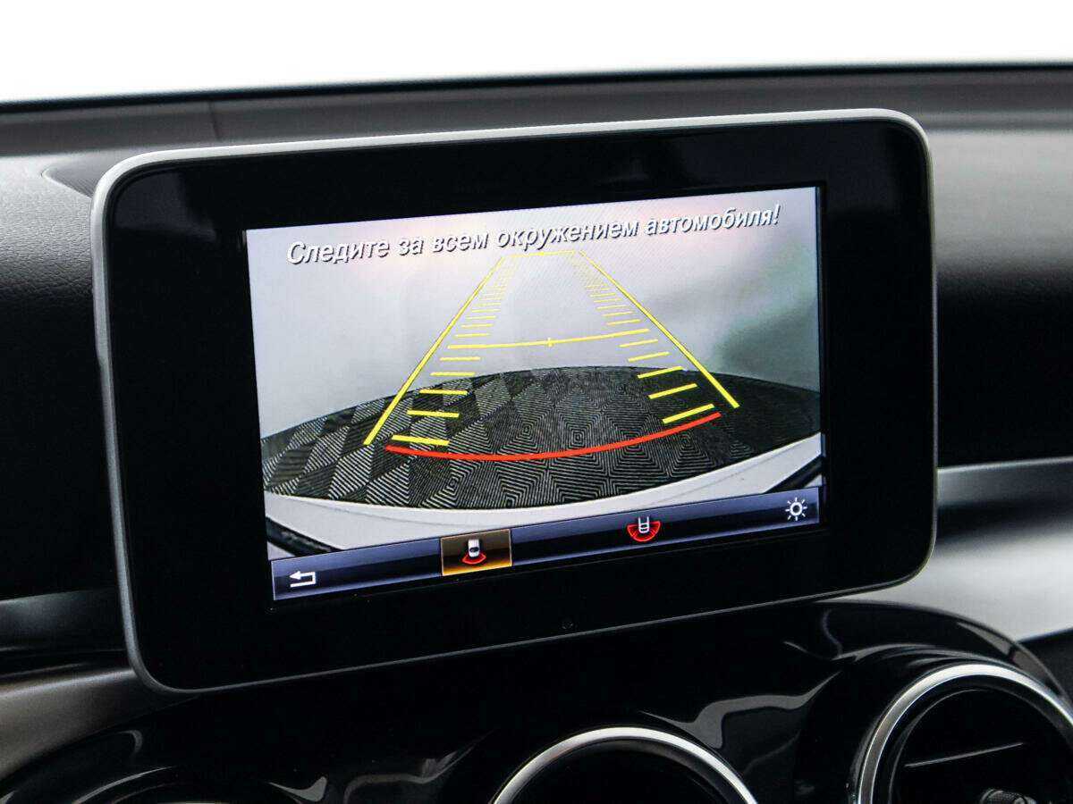 Купить Mercedes-Benz GLC 250, 2016, 94 750 км, фото №17