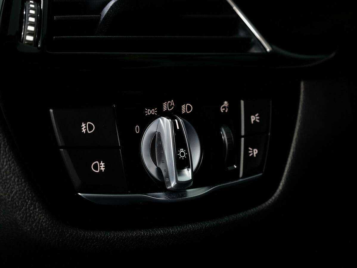 Купить BMW 5 серии 530i xDrive, 2018, 101 528 км, фото №20