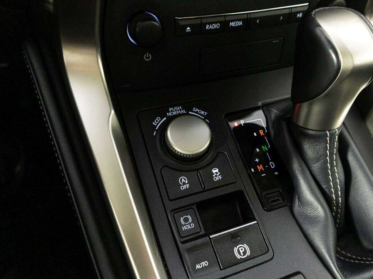 Купить Lexus NX 200, 2015, 54 065 км, фото №19