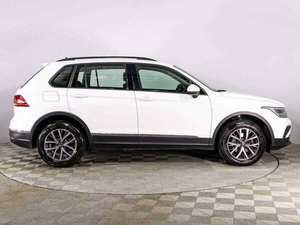 Купить Volkswagen Tiguan, 2021, 69 113 км, фото №4
