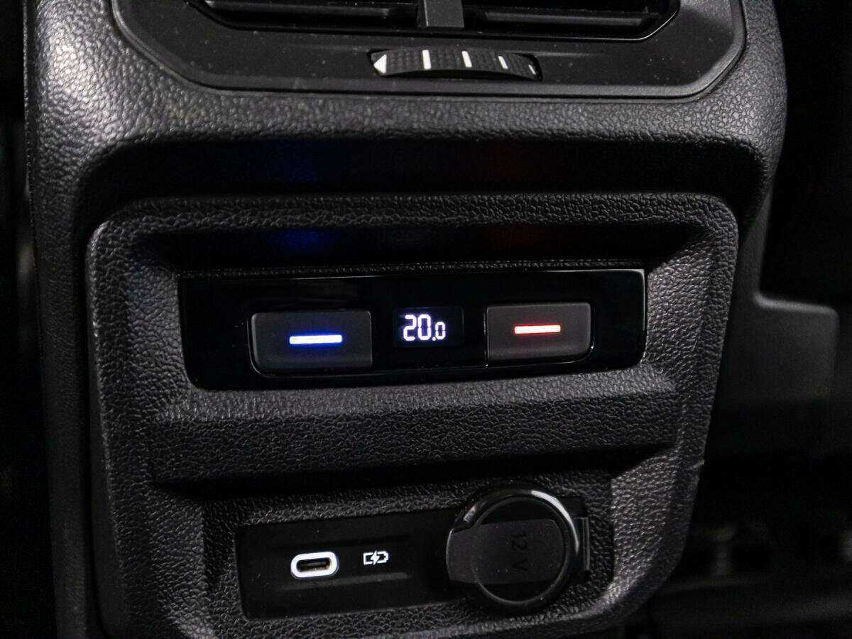 Купить Volkswagen Tiguan, 2021, 69 113 км, фото №19
