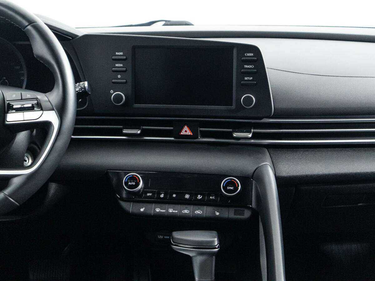 Купить Hyundai Elantra, 2021, 47 197 км, фото №14