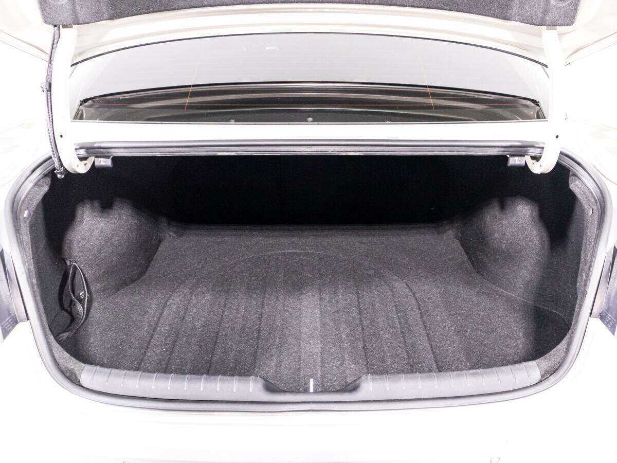 Купить Hyundai Elantra, 2021, 47 197 км, фото №15