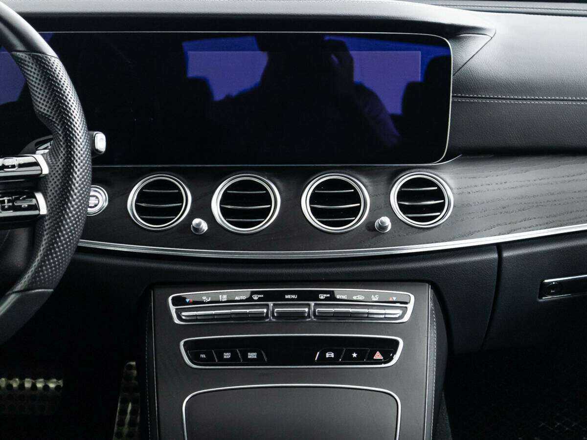 Купить Mercedes-Benz E-Класс 200, 2021, 48 926 км, фото №14