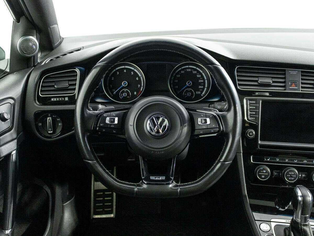 Купить Volkswagen Golf R, 2014, 136 811 км, фото №15