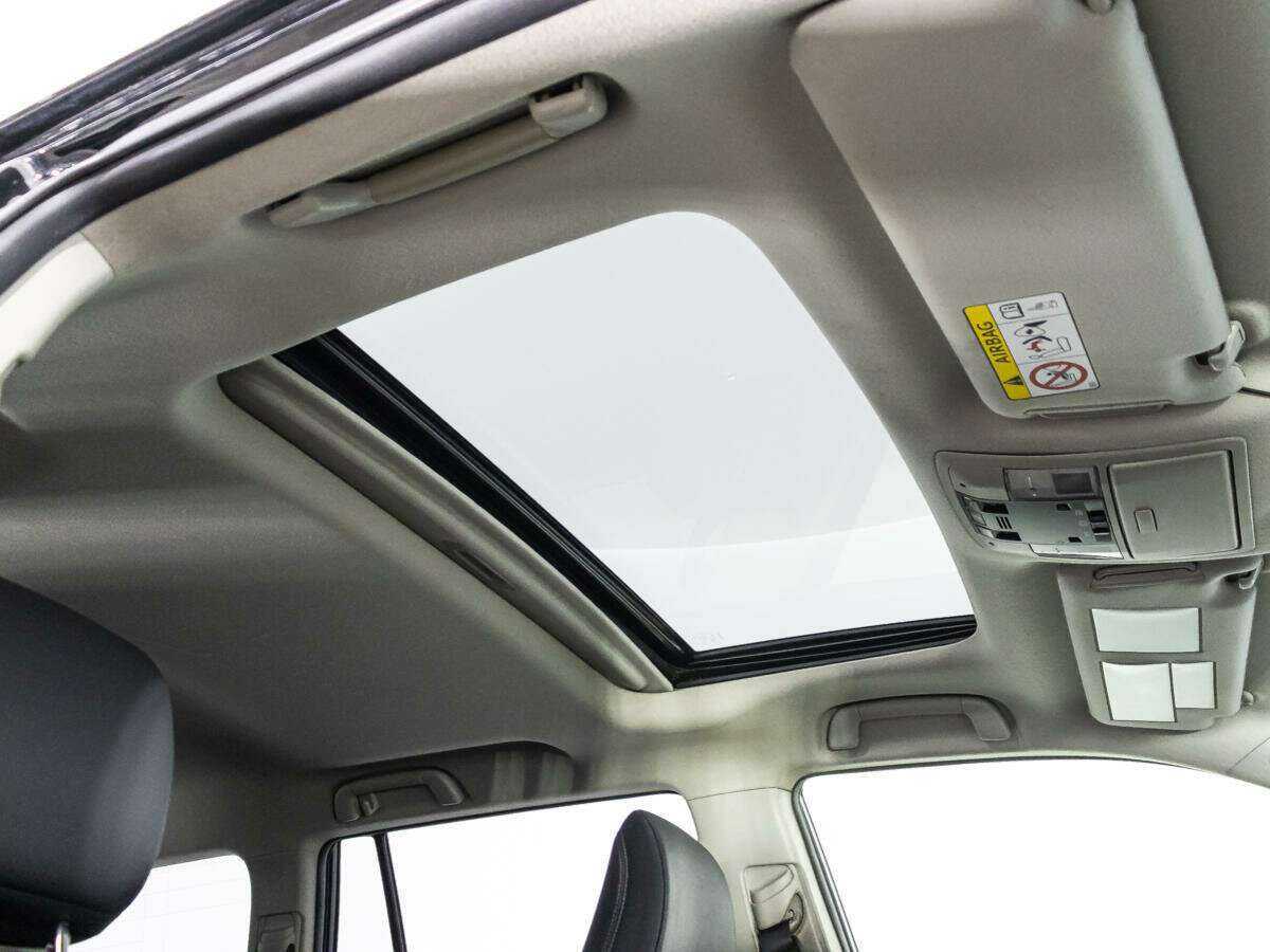 Купить Toyota Land Cruiser Prado, 2016, 136 397 км, фото №21