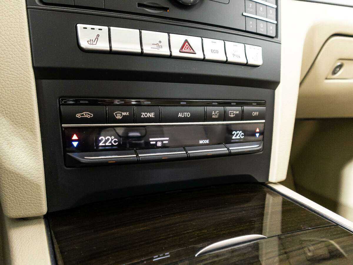 Купить Mercedes-Benz E-Класс 350, 2015, 112 071 км, фото №18