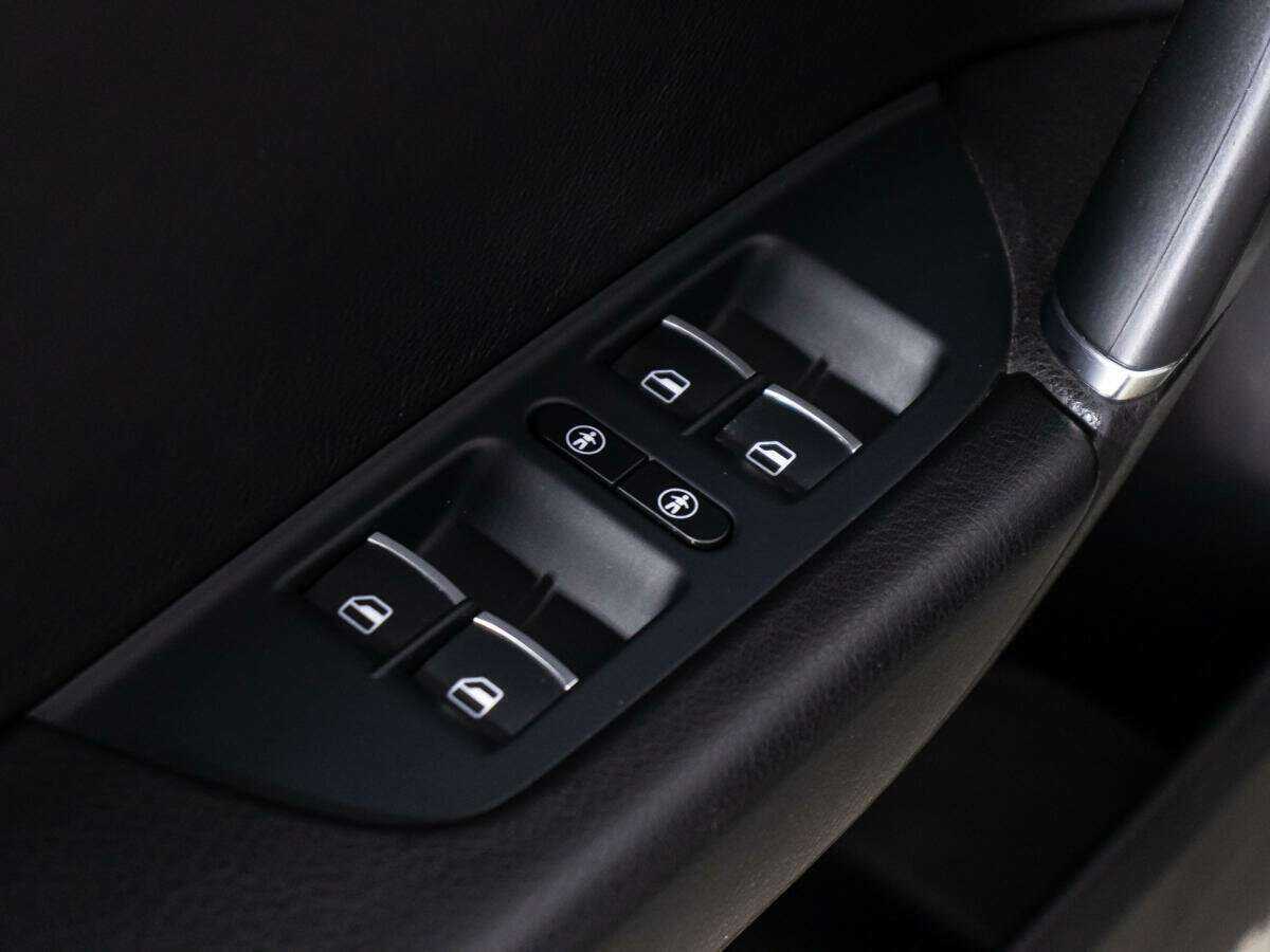 Купить Volkswagen Touareg, 2015, 192 733 км, фото №17