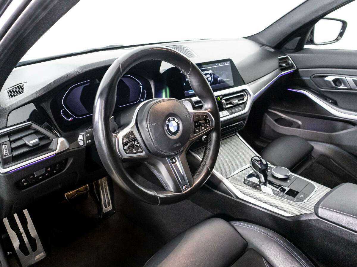 Купить BMW 3 серии 330e, 2020, 85 435 км, фото №11