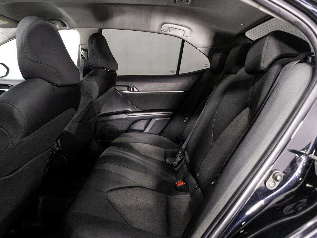 Купить Toyota Camry, 2019, 70 000 км, фото №10