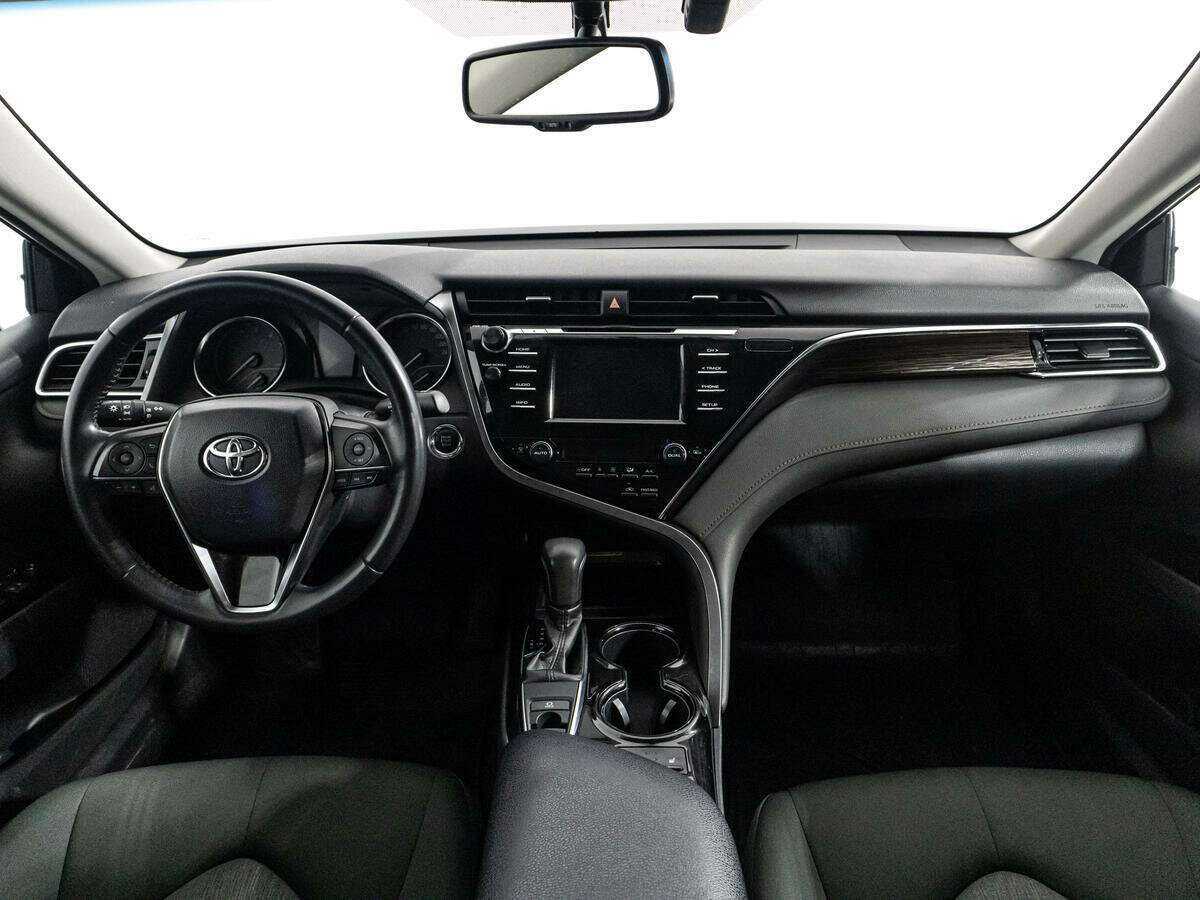 Купить Toyota Camry, 2019, 70 000 км, фото №13