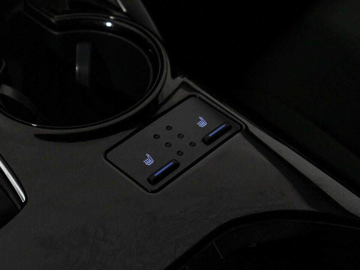 Купить Toyota Camry, 2019, 70 000 км, фото №16