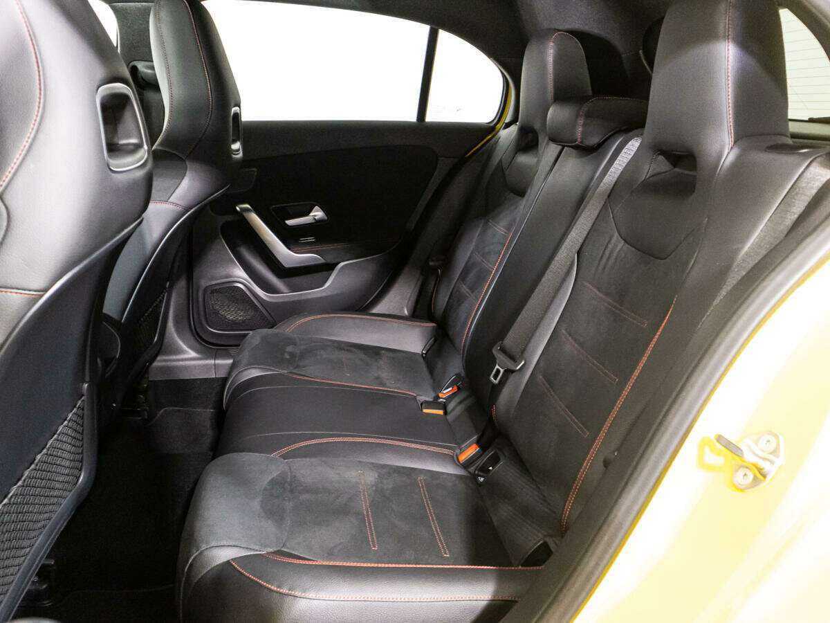 Купить Mercedes-Benz A-Класс 200, 2020, 18 125 км, фото №10