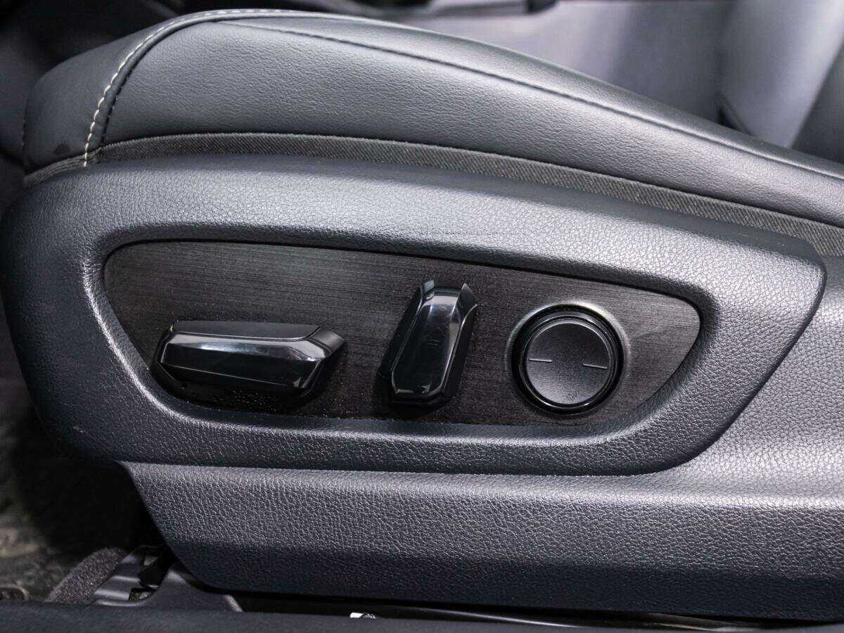 Купить Lexus ES 250, 2019, 59 118 км, фото №15