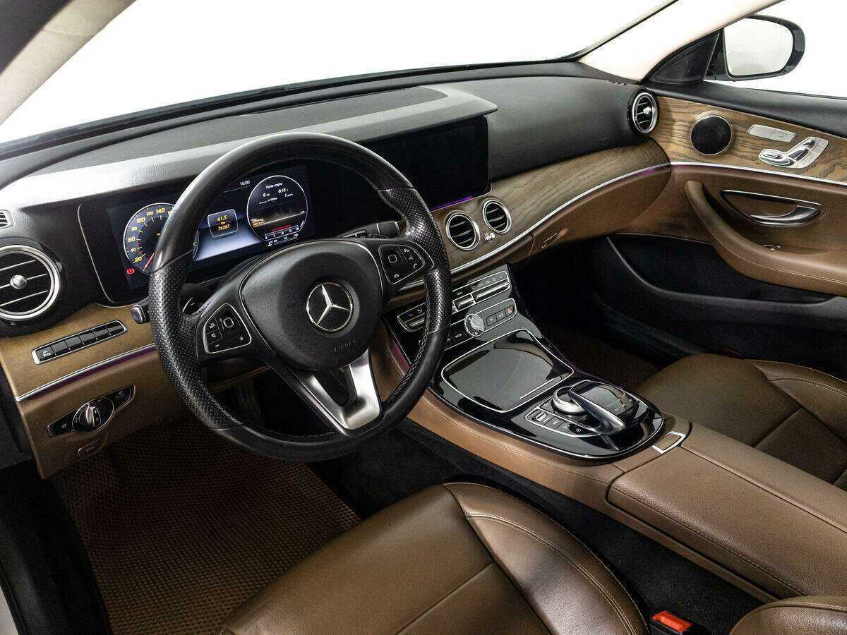 Купить Mercedes-Benz E-Класс 400, 2016, 76 165 км, фото №11