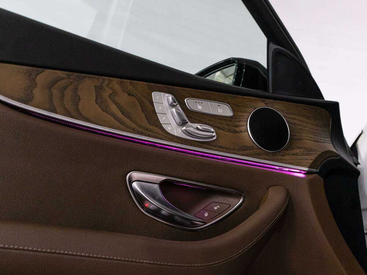 Купить Mercedes-Benz E-Класс 400, 2016, 76 165 км, фото №22
