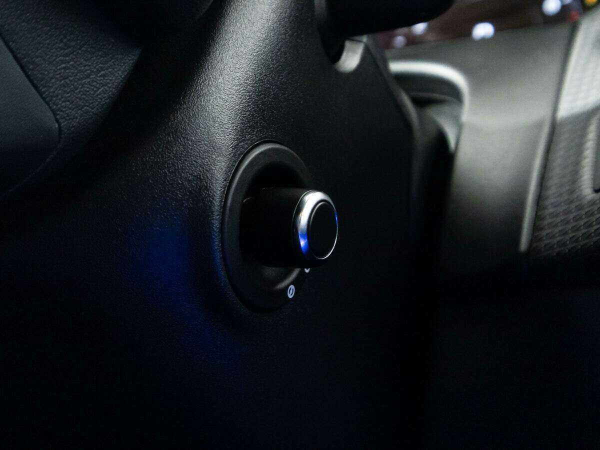 Купить Land Rover Range Rover Velar, 2019, 119 171 км, фото №17