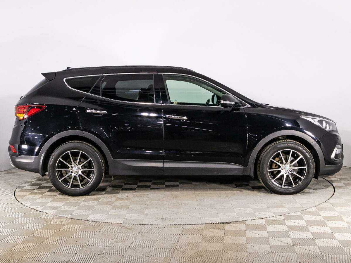 Купить Hyundai Santa Fe, 2017, 122 001 км, фото №4