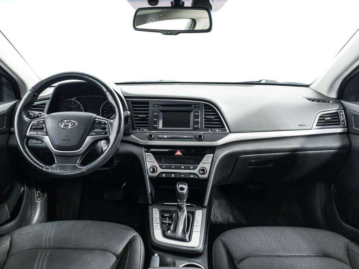 Купить Hyundai Elantra, 2018, 184 612 км, фото №13