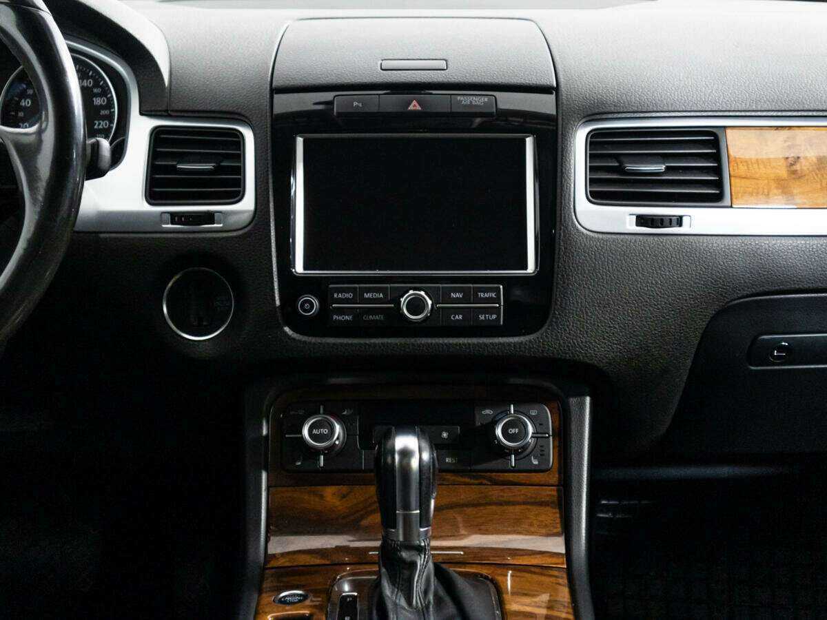 Купить Volkswagen Touareg, 2010, 178 045 км, фото №14