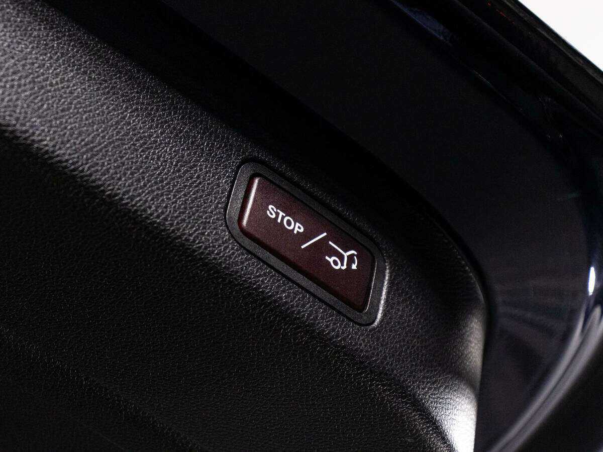 Купить Mercedes-Benz GLS 350 d, 2017, 108 738 км, фото №13