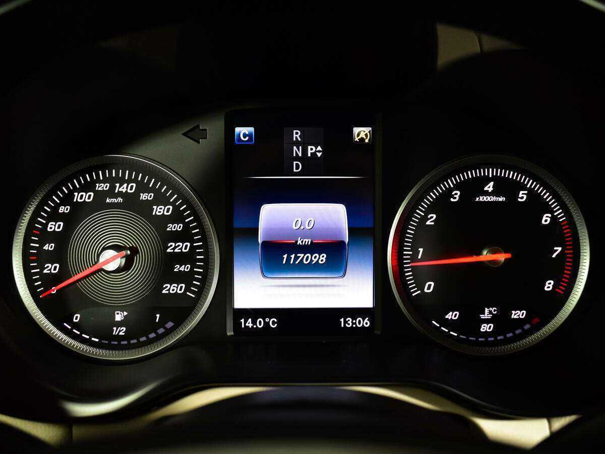 Купить Mercedes-Benz GLC 250, 2015, 117 083 км, фото №11