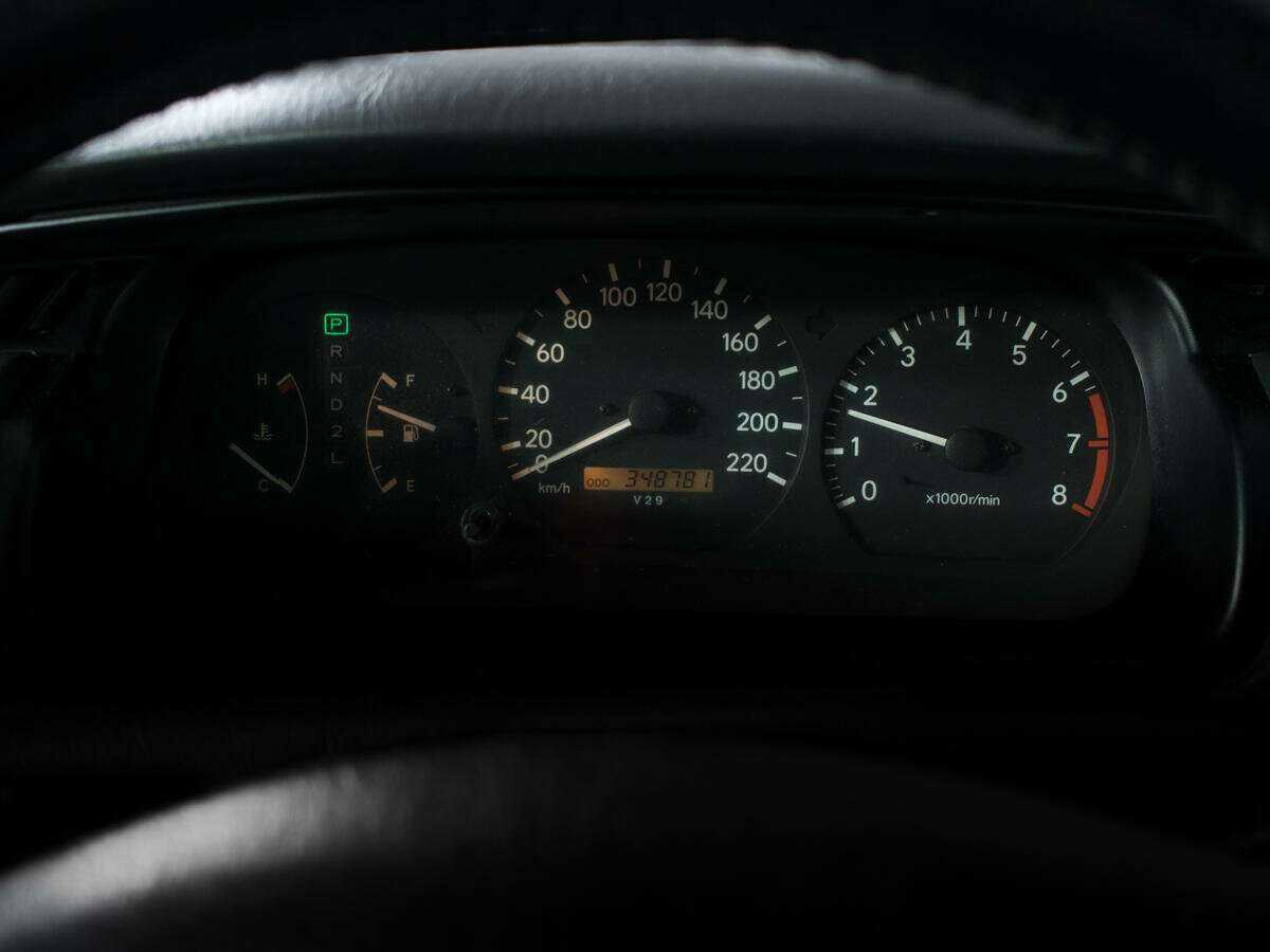 Купить Toyota Camry, 1998, 348 780 км, фото №9