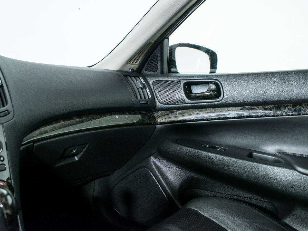 Купить Infiniti G25, 2013, 149 438 км, фото №15