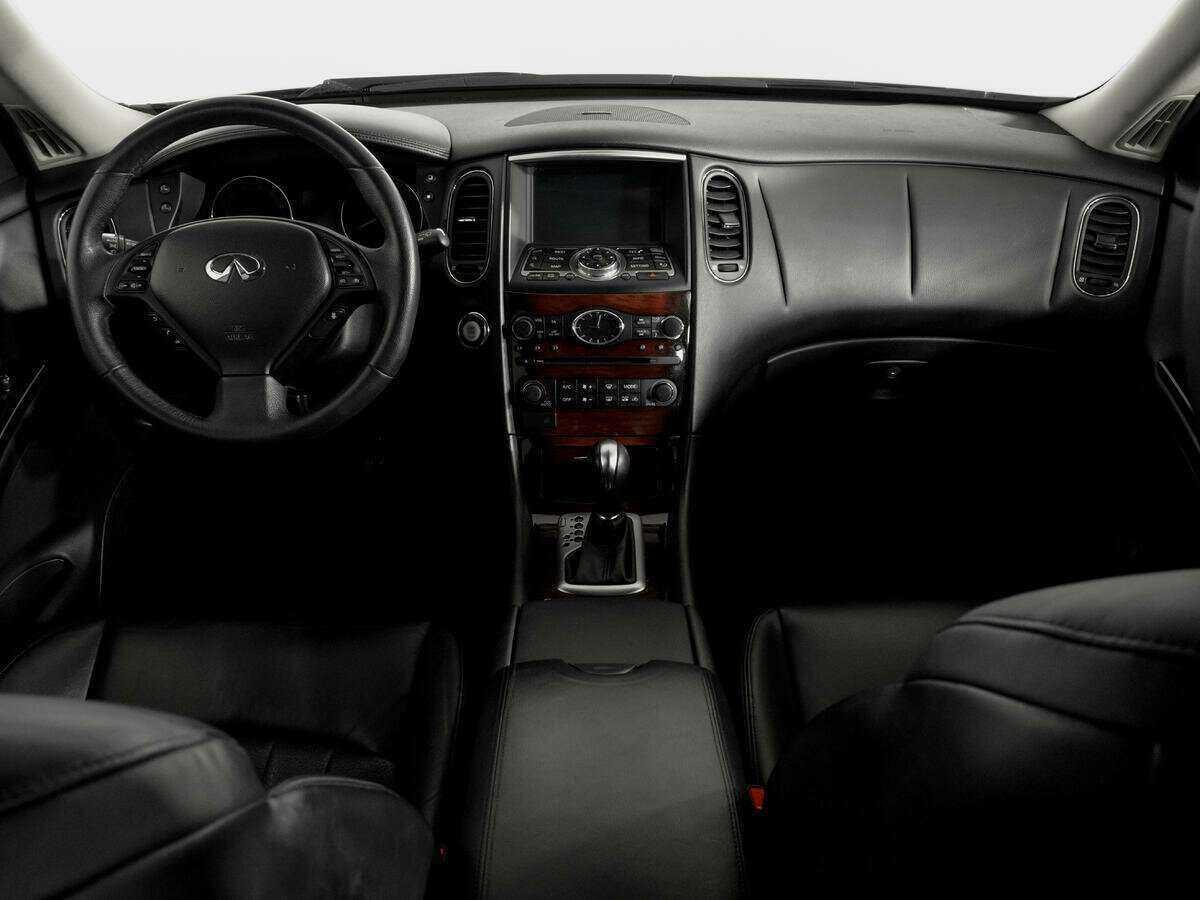 Купить Infiniti QX50, 2014, 61 850 км, фото №12