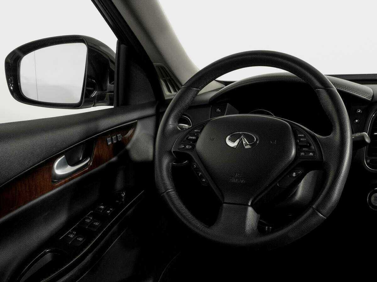 Купить Infiniti QX50, 2014, 61 850 км, фото №15